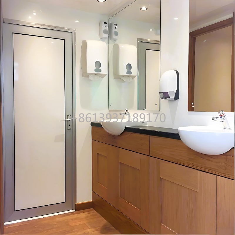 Mobile Toilet Trailer with Bas - Outdoor Camping Trailer のレビューと価格