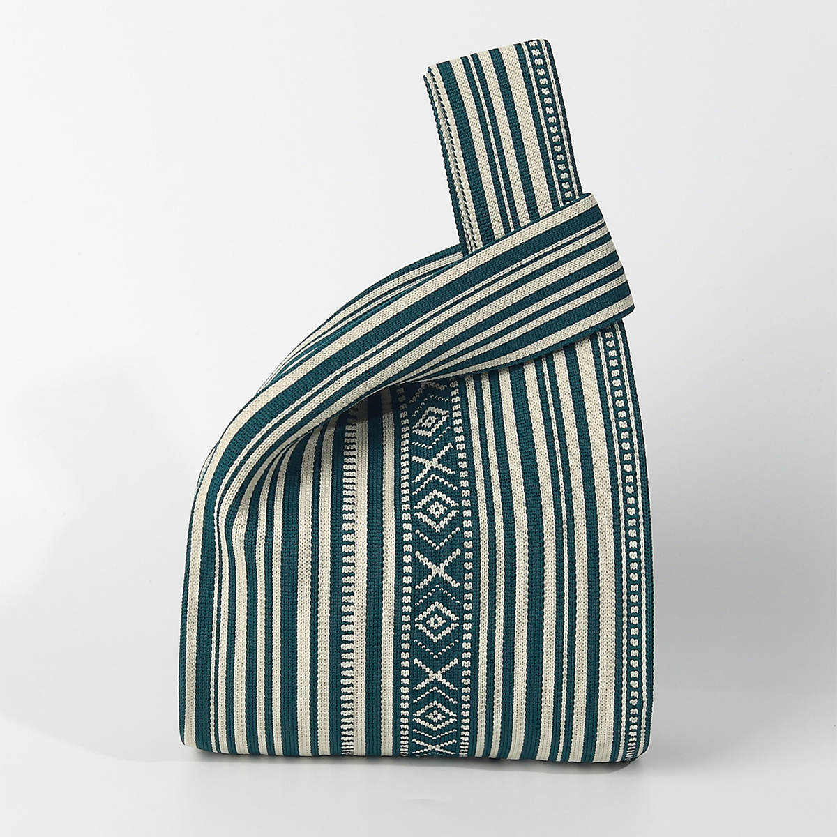 Line Pattern Knitted Crocheted - Outdoor Camping Outfit のレビューと価格
