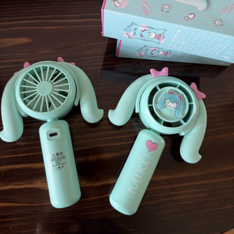 Hatsune Miku Mini Handheld Fan - Outdoor Camping Toys のレビューと価格