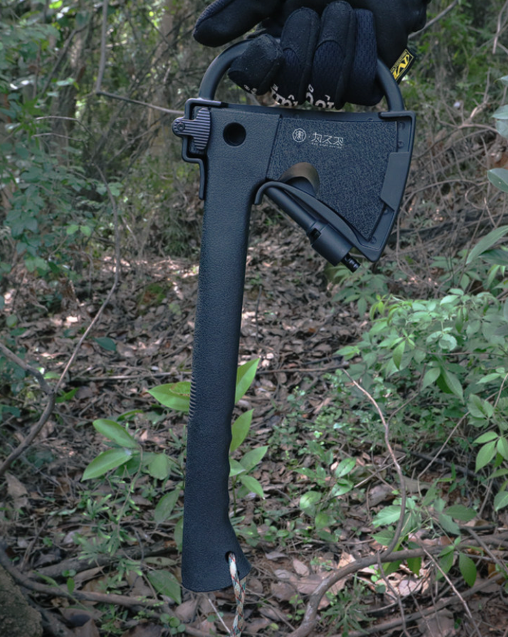 WETACTICS Multi-Functional Cam - Camp Axe Hatchet のレビューと価格